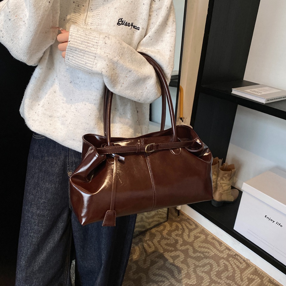 Winter Oil PU Leather Hobo Han - Leather Work Handbags For Women recension och pris
