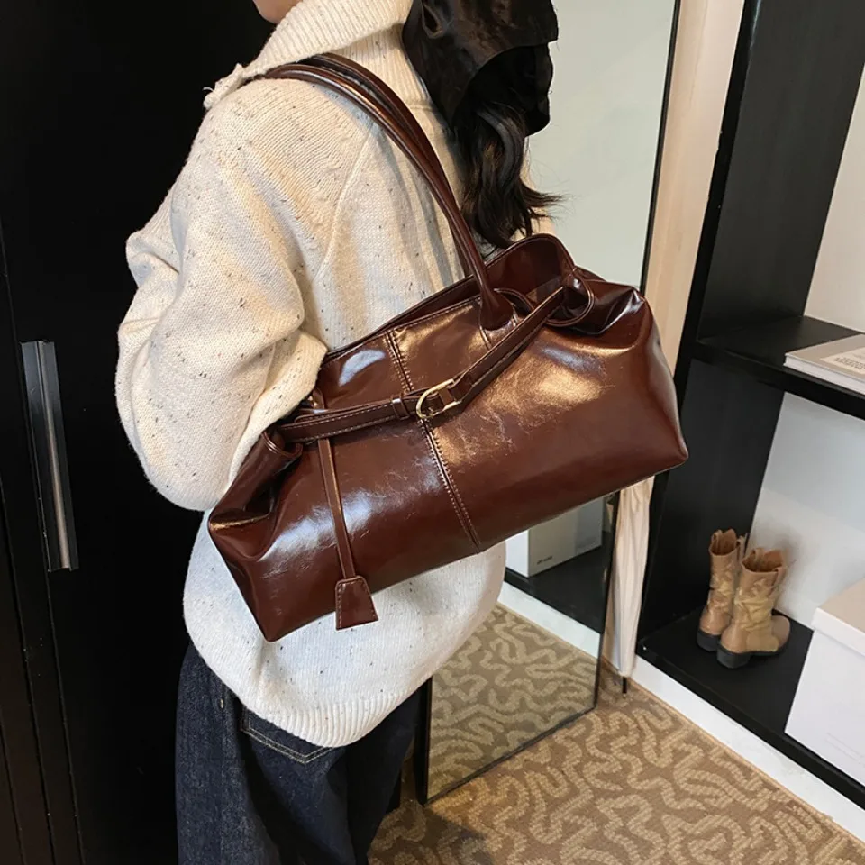 Winter Oil PU Leather Hobo Han - Leather Work Handbags For Women recension och pris
